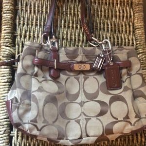 Coach Hand/Shoulder Bag